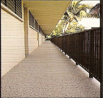 The job was done quickly, the owners saved money and the walkways looked beautiful.